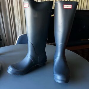 Hunter Classic Navy Waterproof Boots
